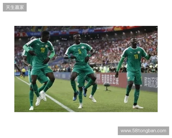 卡什：跟莱万并肩作战感觉很棒；希望能随波兰再踢一次世界杯